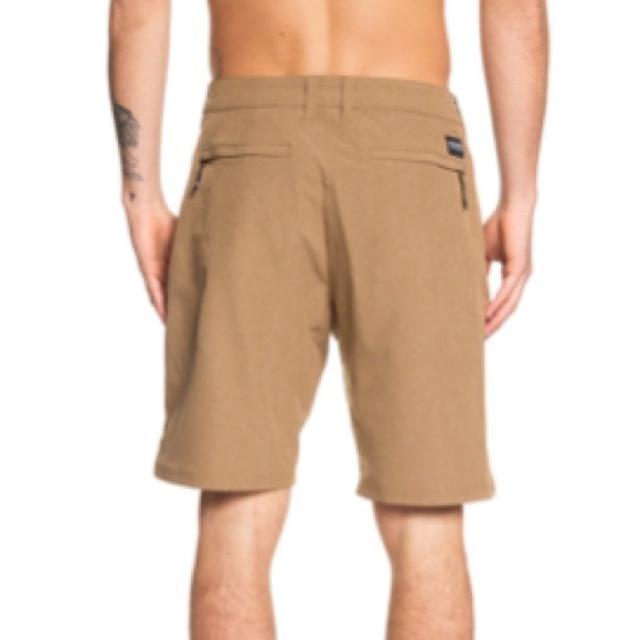 🤙 SALE Like New Quiksilver Amphibian Boardshorts - Picture 2 of 7